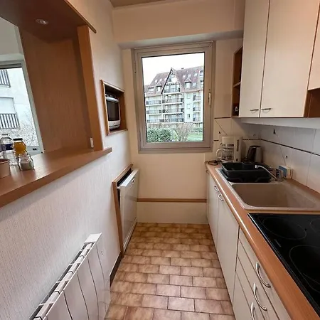 Entre Dunes Et - Acces Prive A La Apartment Cabourg